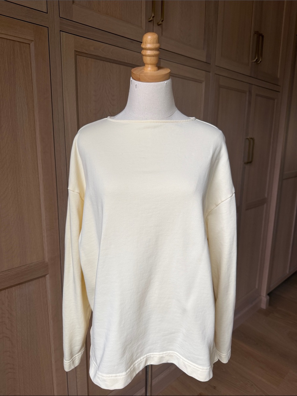 COS | Oversized Boat Neck Sweater - Butter | Size: XS (Men’s)